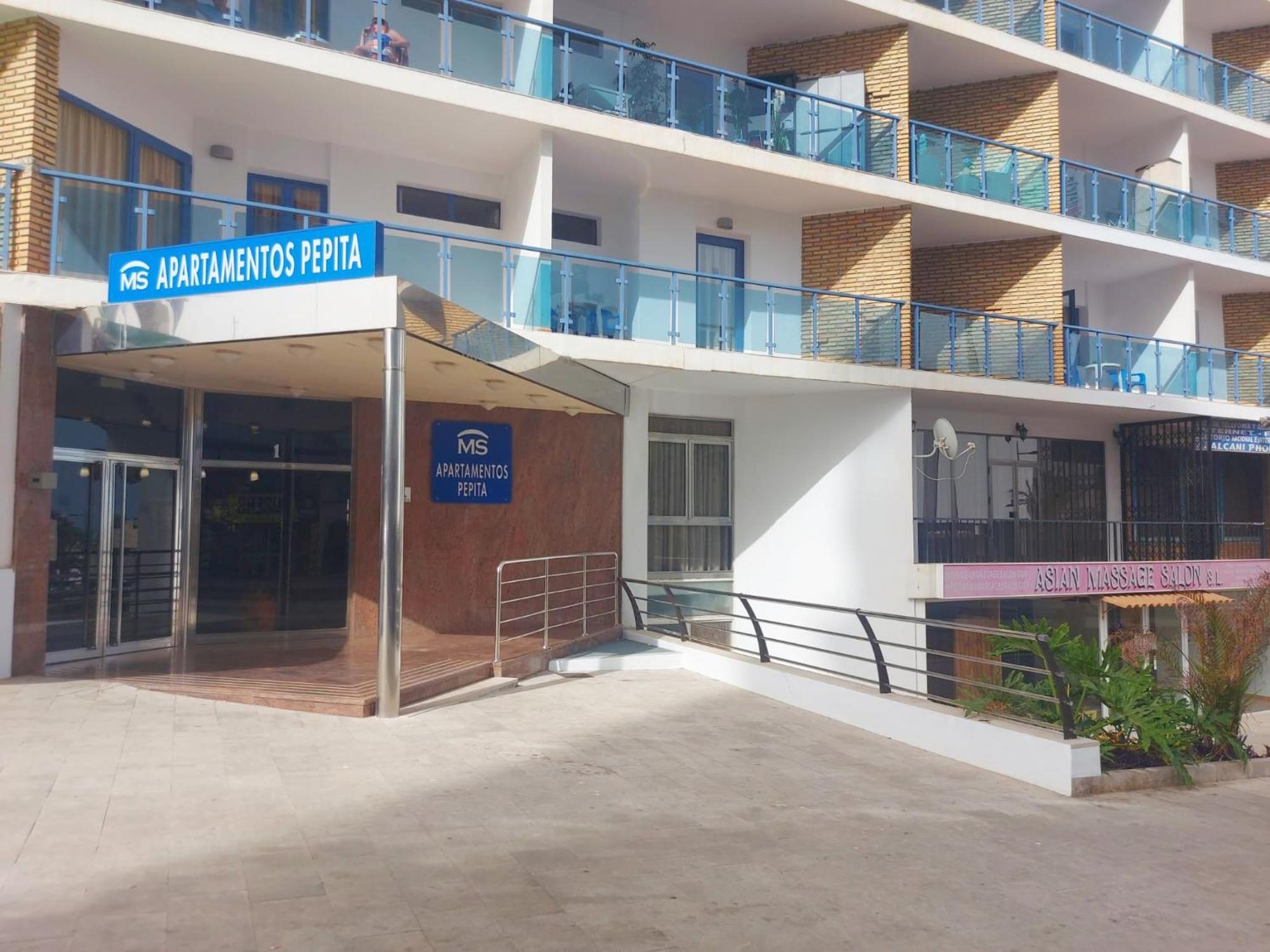 Estudio Luminoso En Puerto Marina Benalmádena Esterno foto