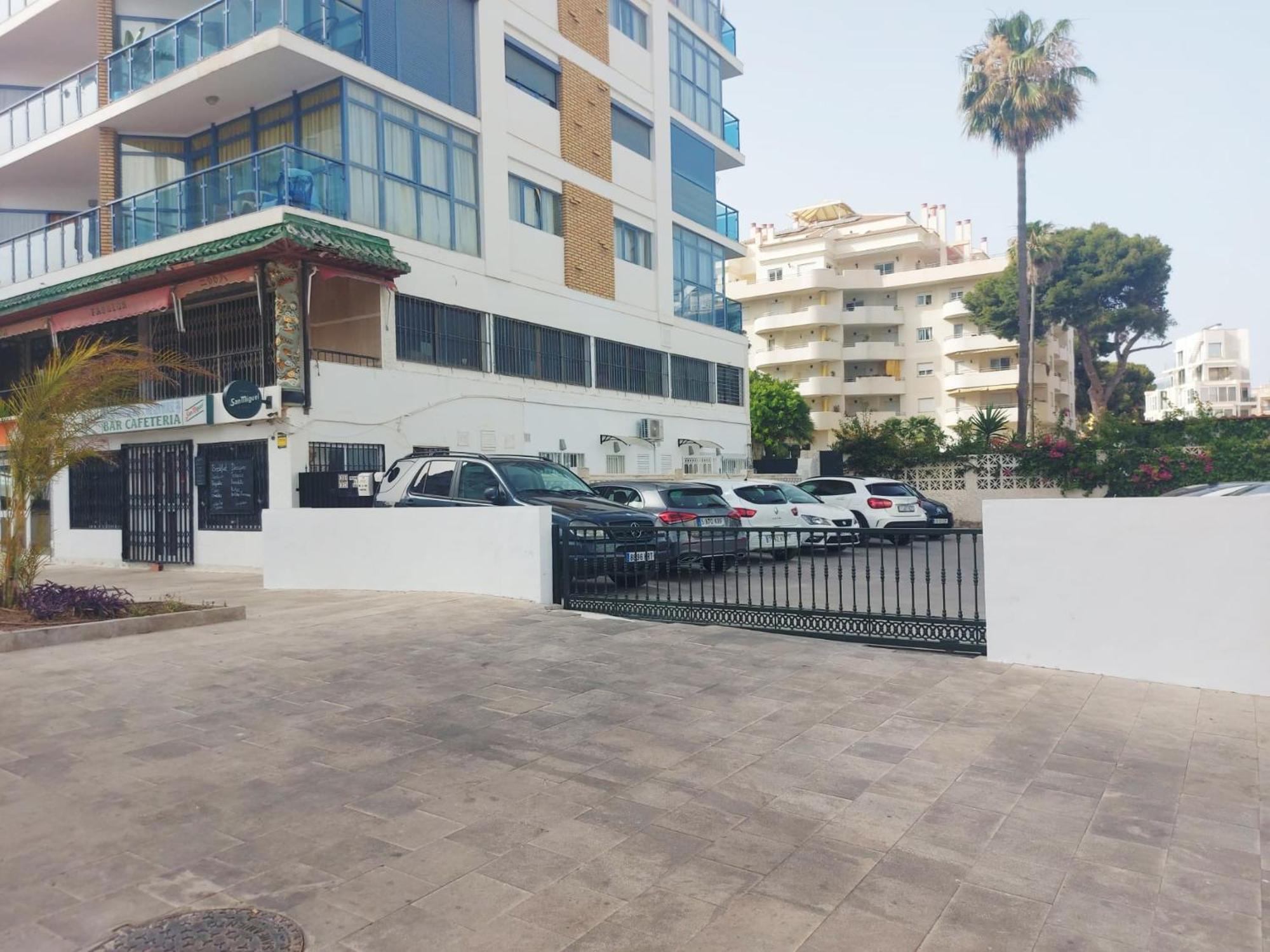 Estudio Luminoso En Puerto Marina Benalmádena Esterno foto