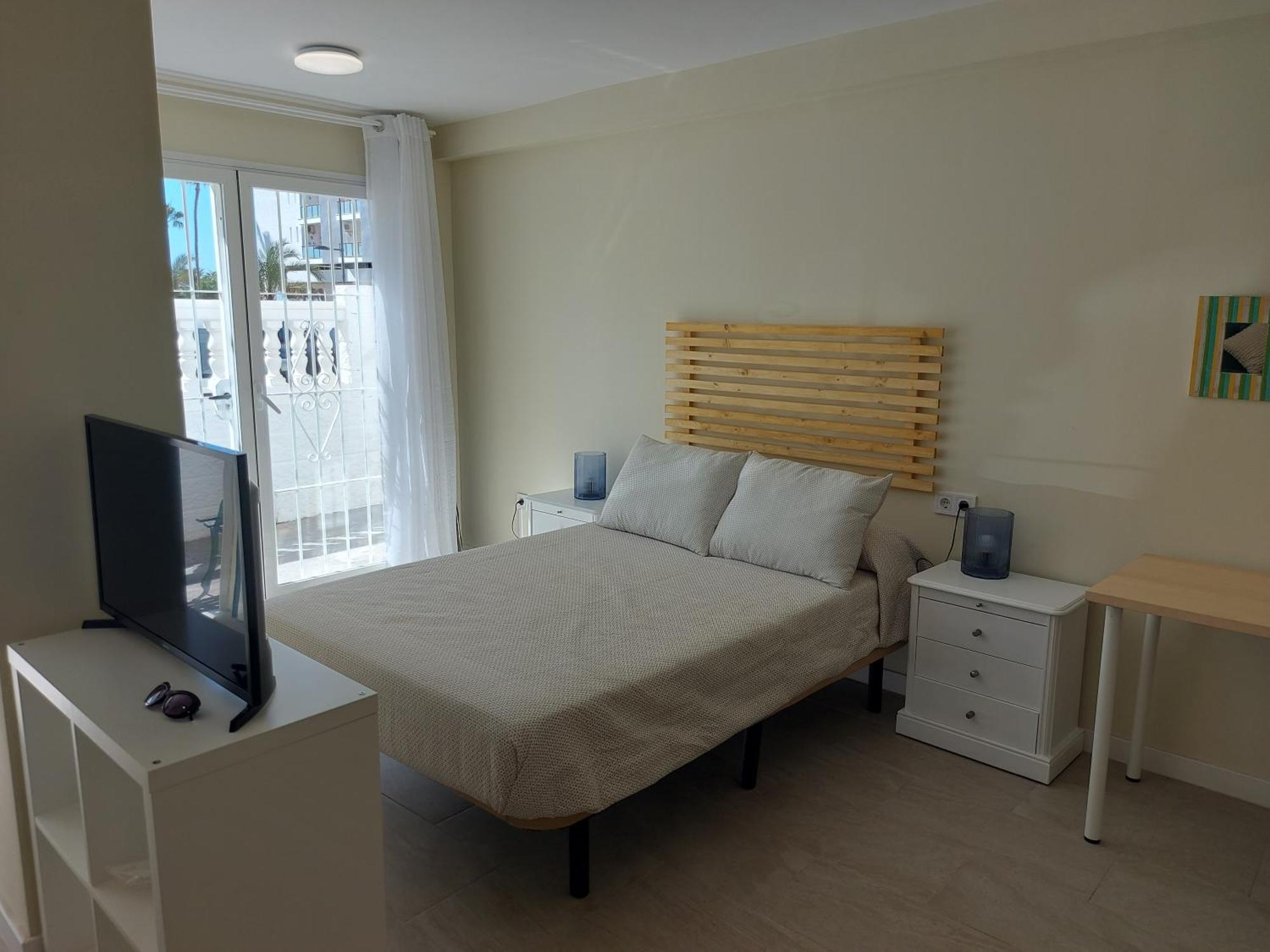 Estudio Luminoso En Puerto Marina Benalmádena Esterno foto